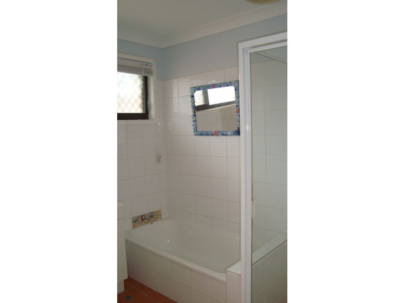 238 Mill Street, Redland Bay QLD 4165