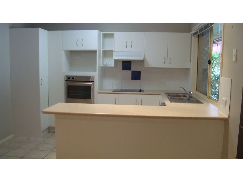 98 Crotona Road East, Alexandra Hills QLD 4161