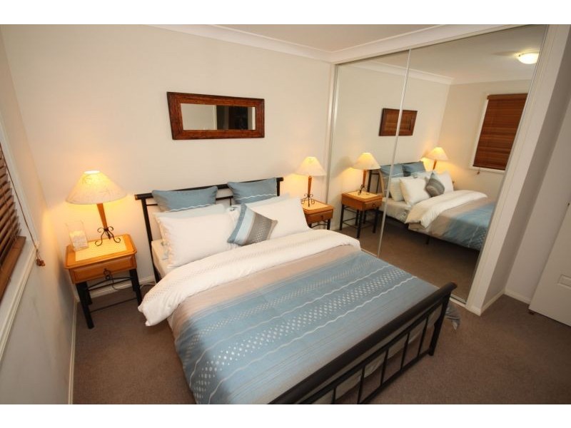 14 Pitman Place, Redland Bay QLD 4165