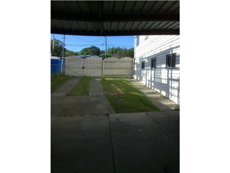 81 Whites Road, Manly West QLD 4179