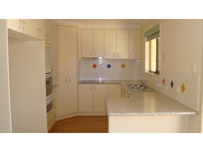 14 Pigeon Court, Birkdale QLD 4159