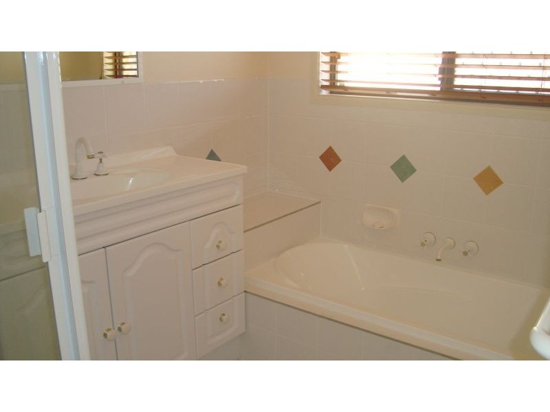 14 Pigeon Court, Birkdale QLD 4159