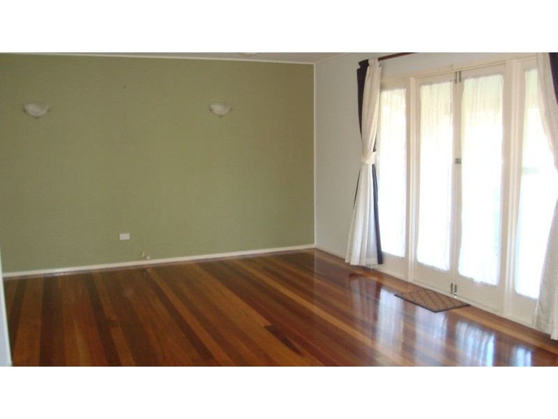 14 Elizabeth Drive, Alexandra Hills QLD 4161