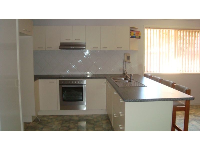 11 Lyn Court, Victoria Point QLD 4165
