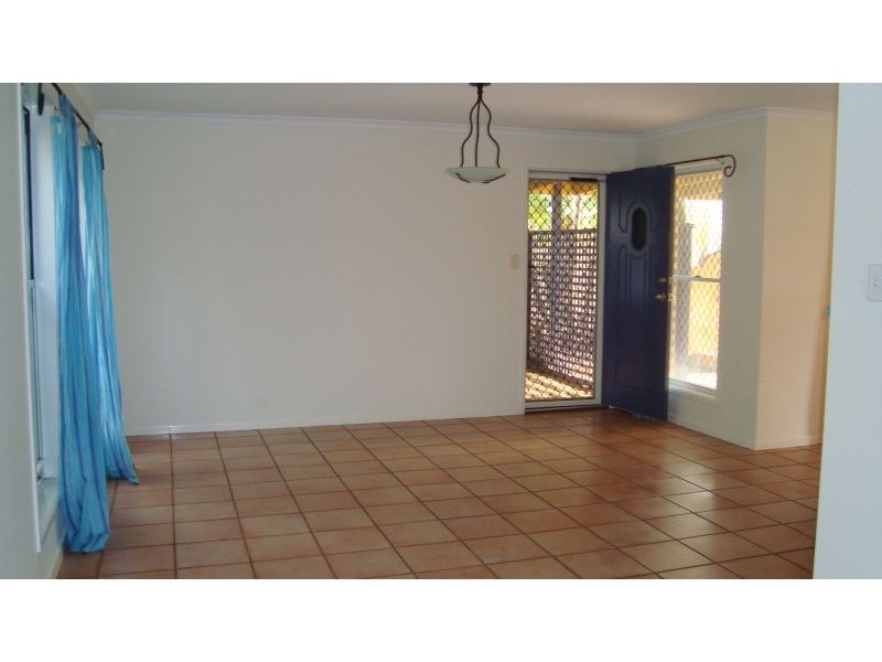 550 Main Road, Wellington Point QLD 4160