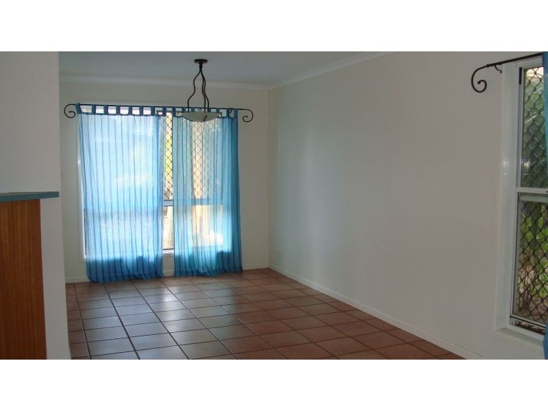 550 Main Road, Wellington Point QLD 4160