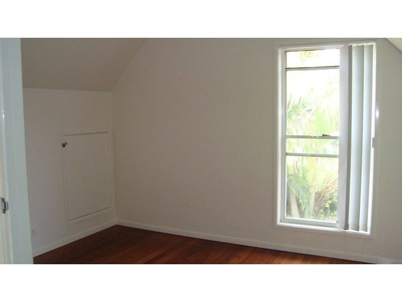 550 Main Road, Wellington Point QLD 4160