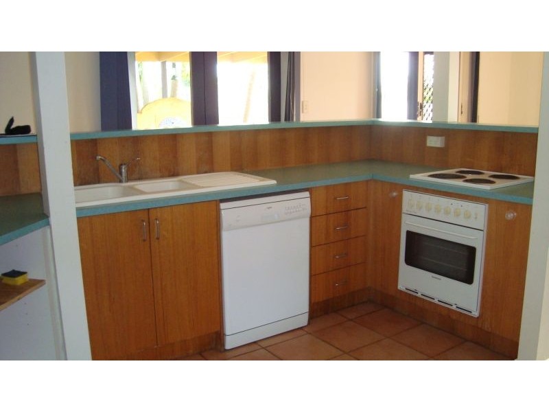 550 Main Road, Wellington Point QLD 4160