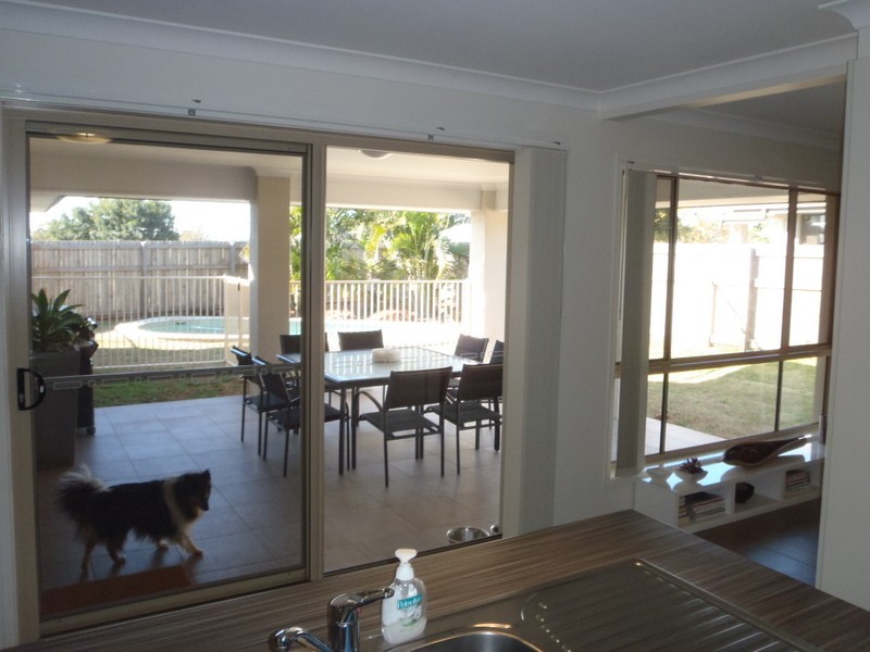 7 Omac, Redland Bay QLD 4165