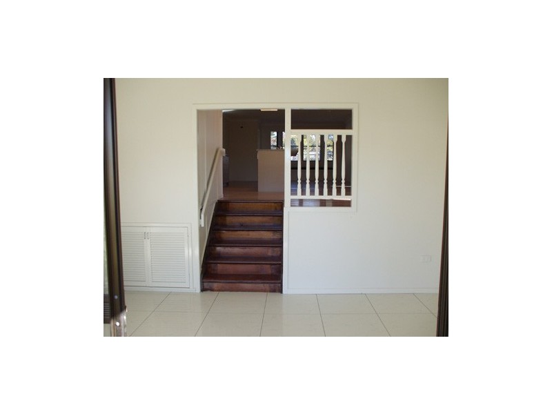 490 Old Cleveland Road, Birkdale QLD 4159