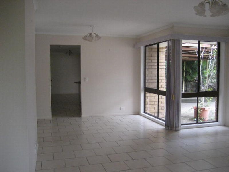 4 Keynsham Court, Alexandra Hills QLD 4161