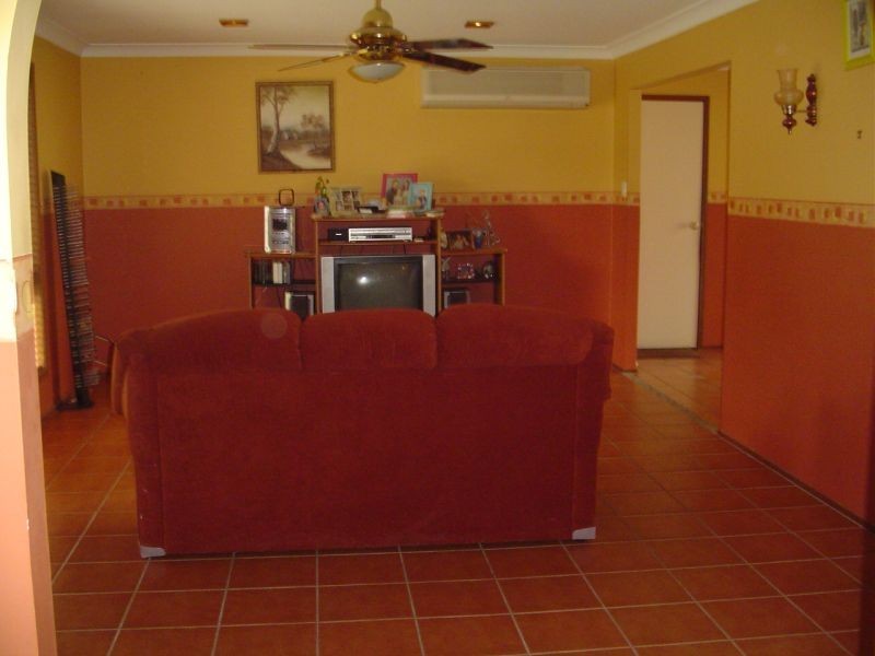 102 Macquarie Street, Capalaba QLD 4157