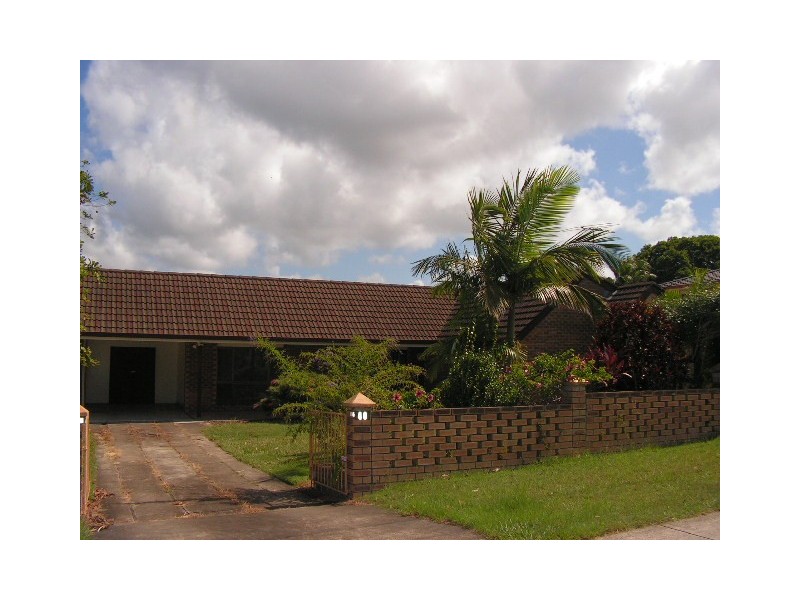40 Cambridge Drive, Alexandra Hills QLD 4161