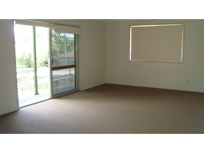 8 Edinburgh Street, Alexandra Hills QLD 4161