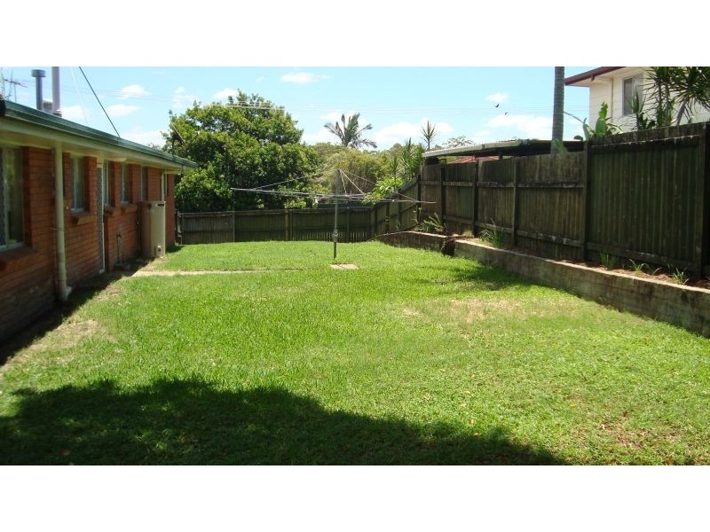 8 Edinburgh Street, Alexandra Hills QLD 4161