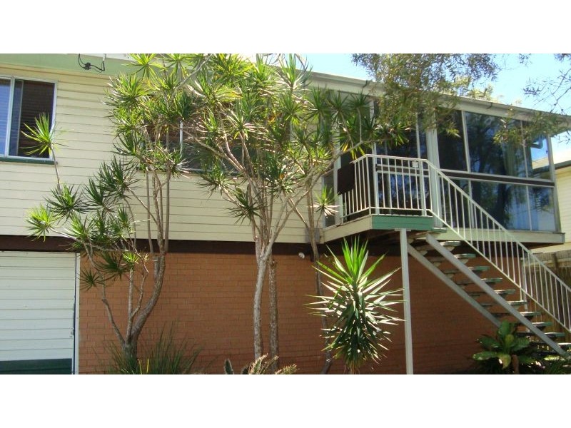 9 Cambridge Drive, Alexandra Hills QLD 4161