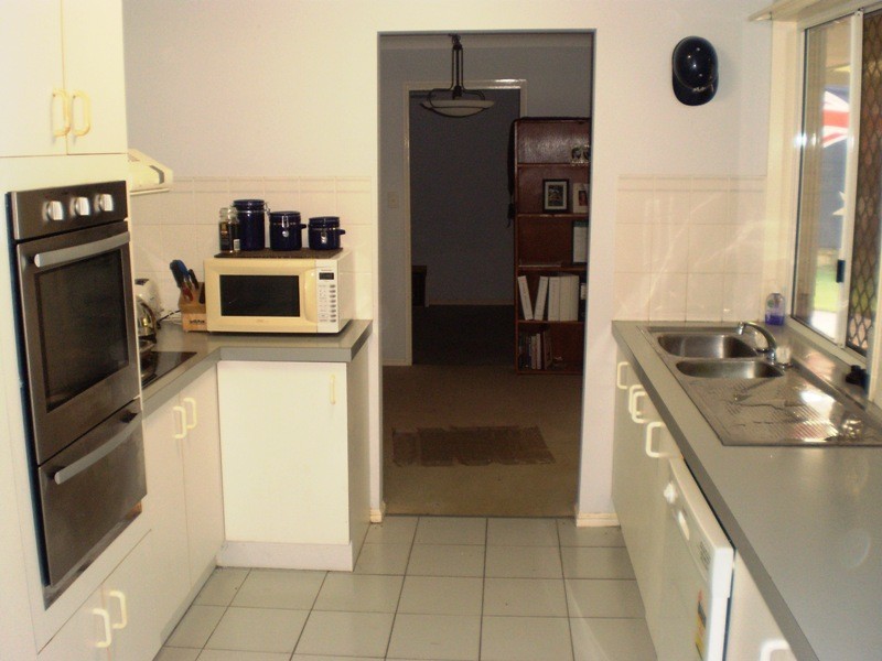 18 Driftwood Street, Victoria Point QLD 4165