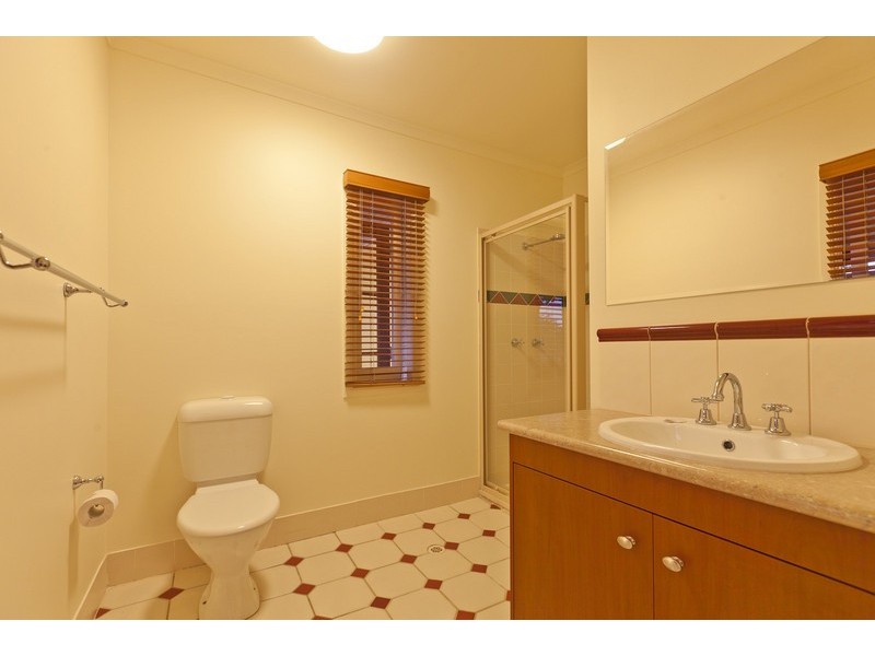 89 Main Road, Wellington Point QLD 4160