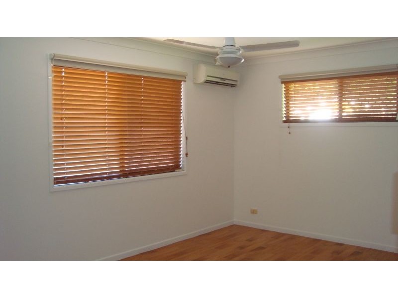 90 Ferry Road, Thorneside QLD 4158