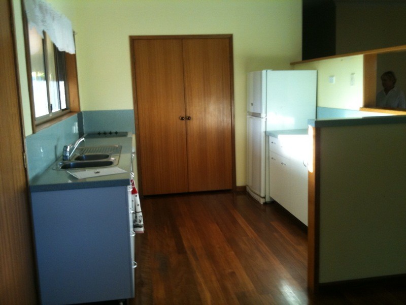 17 Manor Drive, Wellington Point QLD 4160