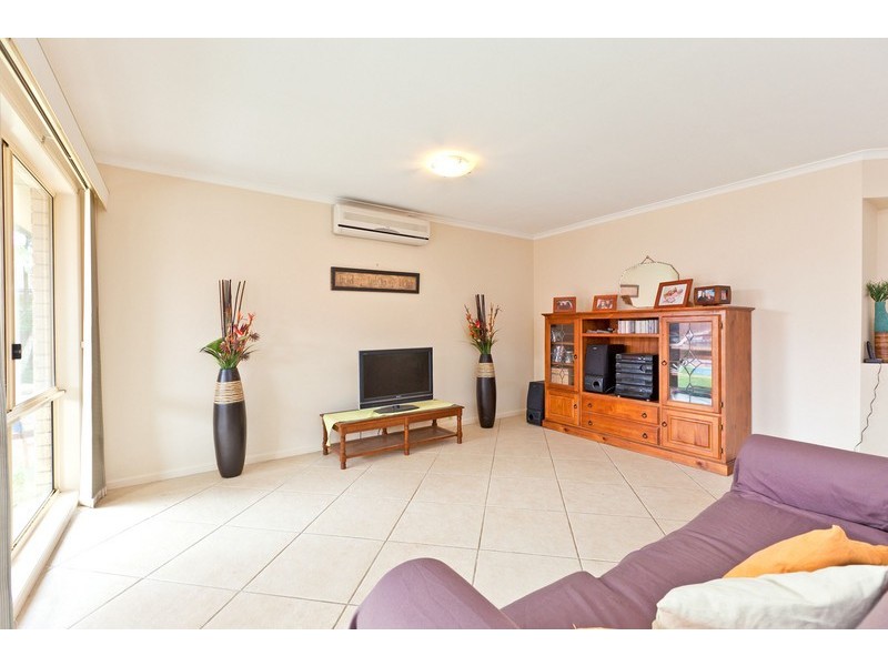24 Gladebourne Crecent, Victoria Point QLD 4165