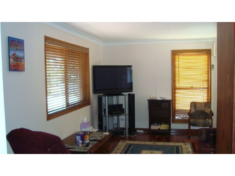 2 Fenchurch, Birkdale QLD 4159