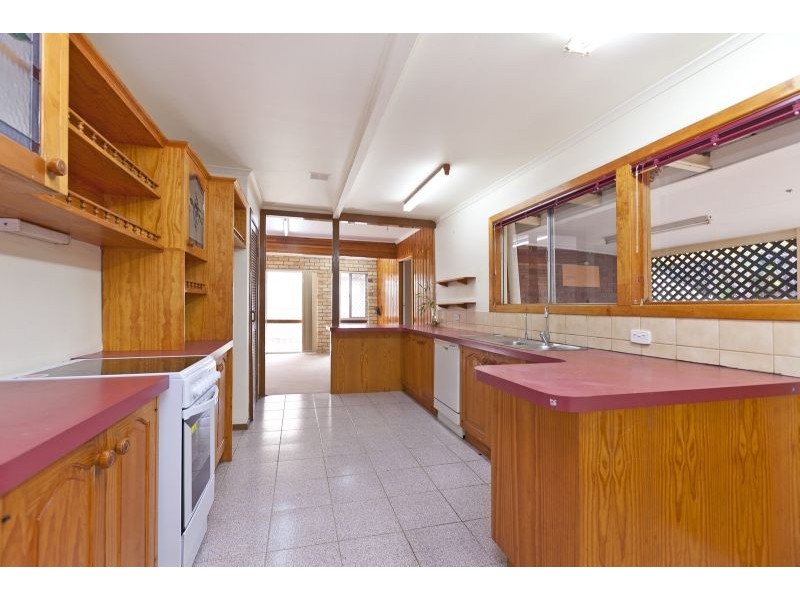 70 Valantine Road, Birkdale QLD 4159