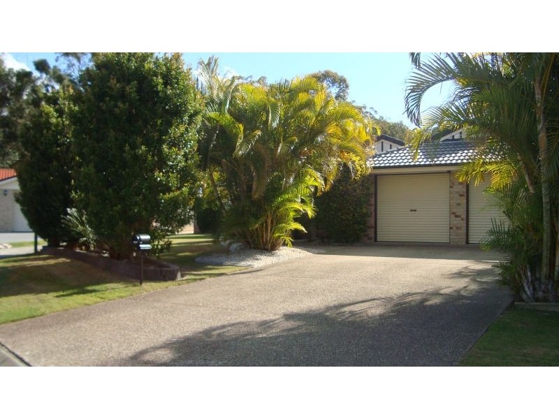 5 Neville Close, Redland Bay QLD 4165