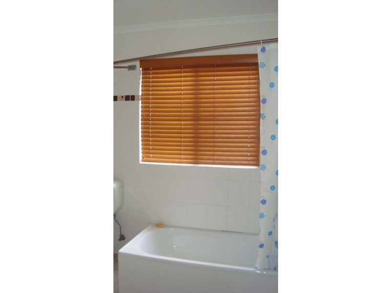 16 Holland Crescent, Capalaba QLD 4157