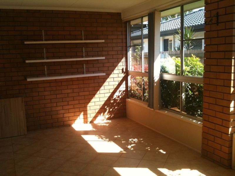 121 Dart Street, Redland Bay QLD 4165