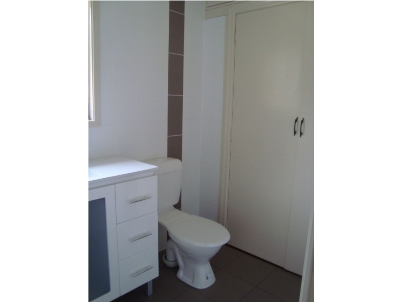 494 Old Cleveland Road East, Birkdale QLD 4159