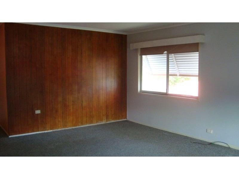 13 Cambridge Drive, Alexandra Hills QLD 4161