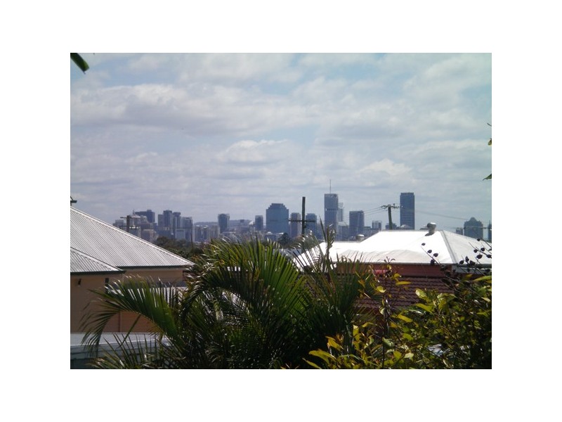 10 Bovelles St, Camp Hill QLD 4152