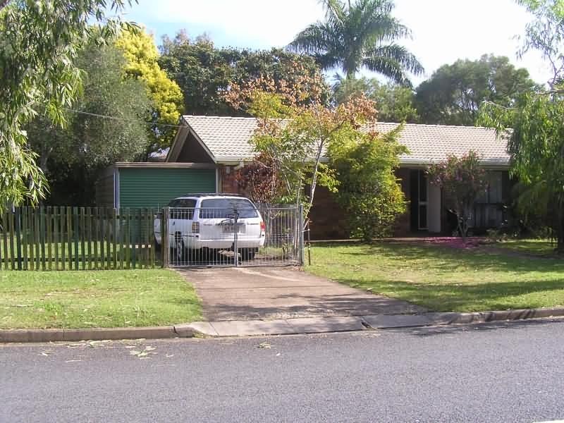 2 Makaha Dr., Birkdale QLD 4159