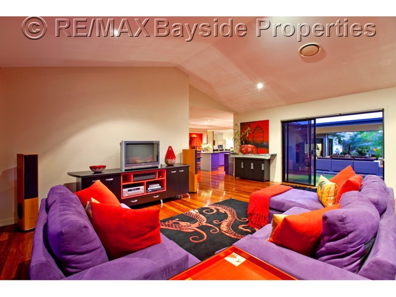 29 Lanaglen Drive, Birkdale QLD 4159