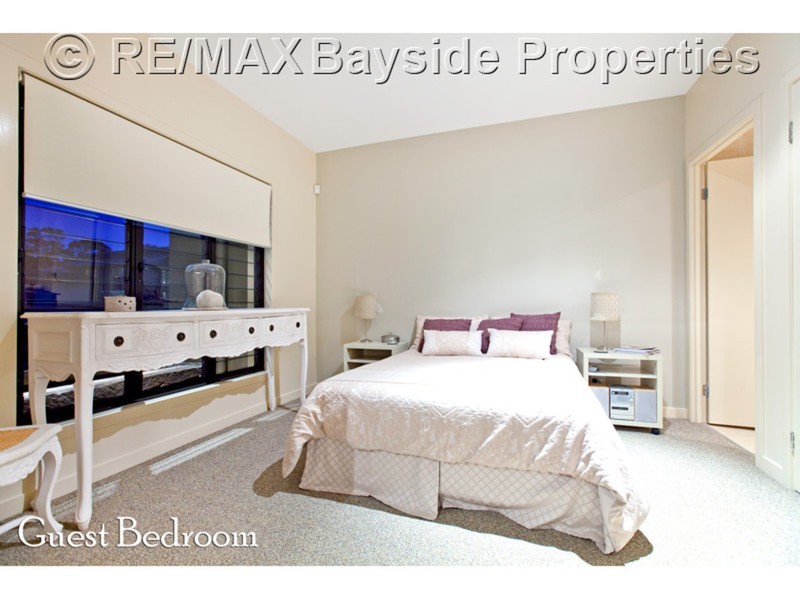 29 Lanaglen Drive, Birkdale QLD 4159