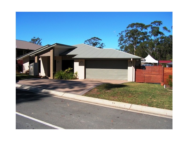 9 Village Dr, Mount Cotton QLD 4165