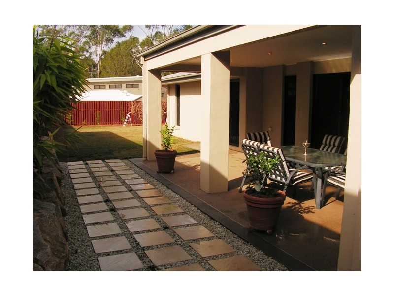 9 Village Dr, Mount Cotton QLD 4165