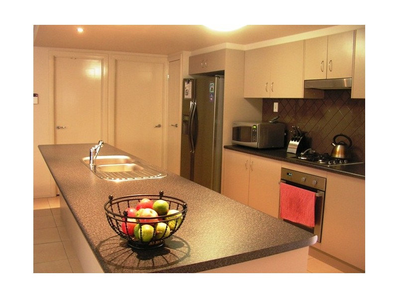 9 Village Dr, Mount Cotton QLD 4165