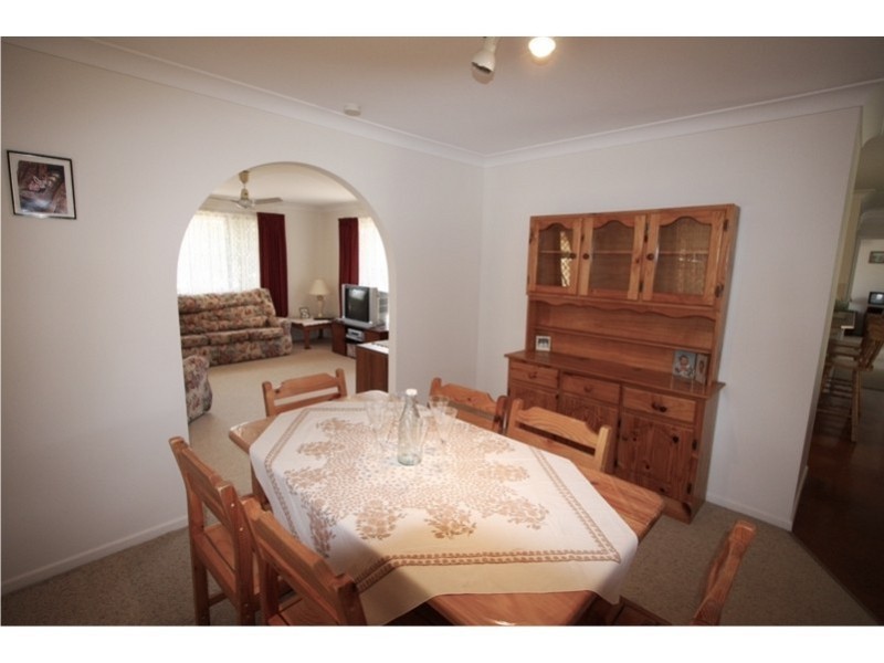 3 Island Outlook Ave, Thornlands QLD 4164