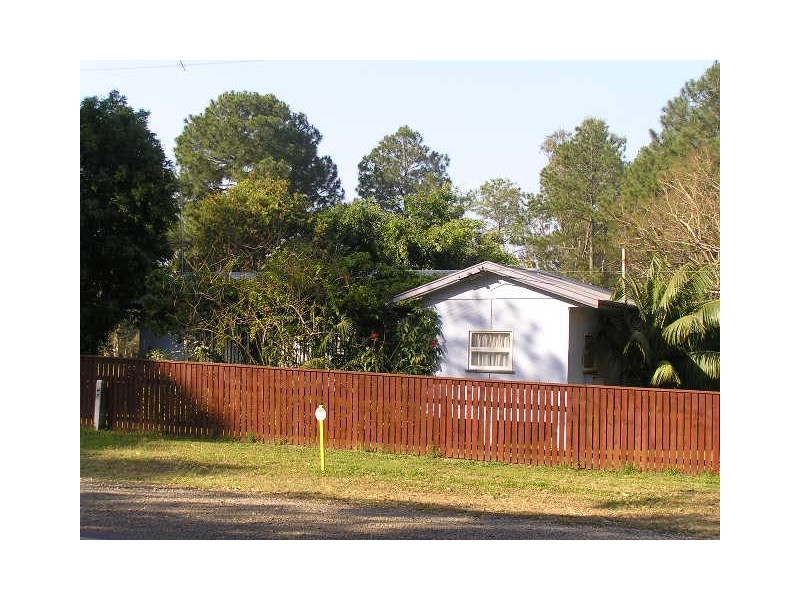 1162 New Cleveland Rd., Gumdale QLD 4154