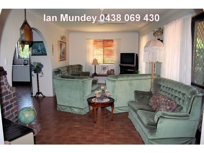 27 Estelle Street, Birkdale QLD 4159