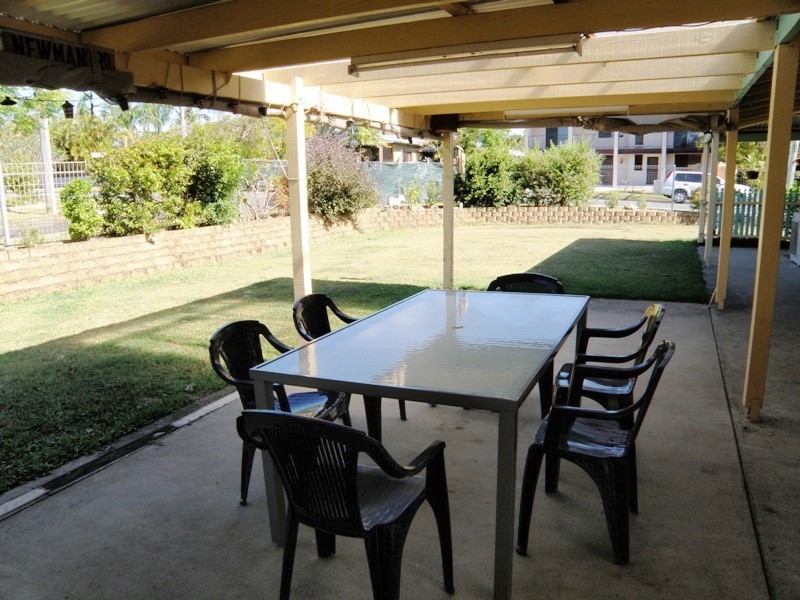 108 Bailey Road, Birkdale QLD 4159