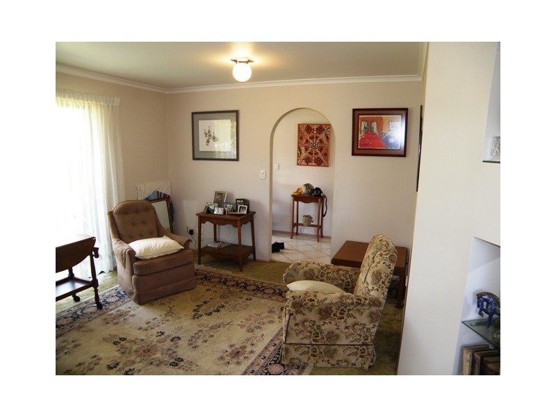 44 BAYFORD, Birkdale QLD 4159