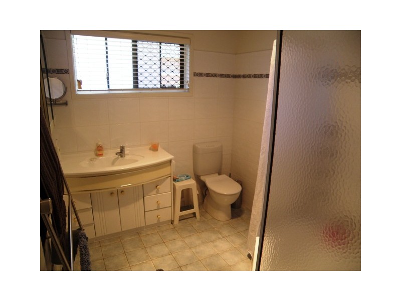 44 BAYFORD, Birkdale QLD 4159