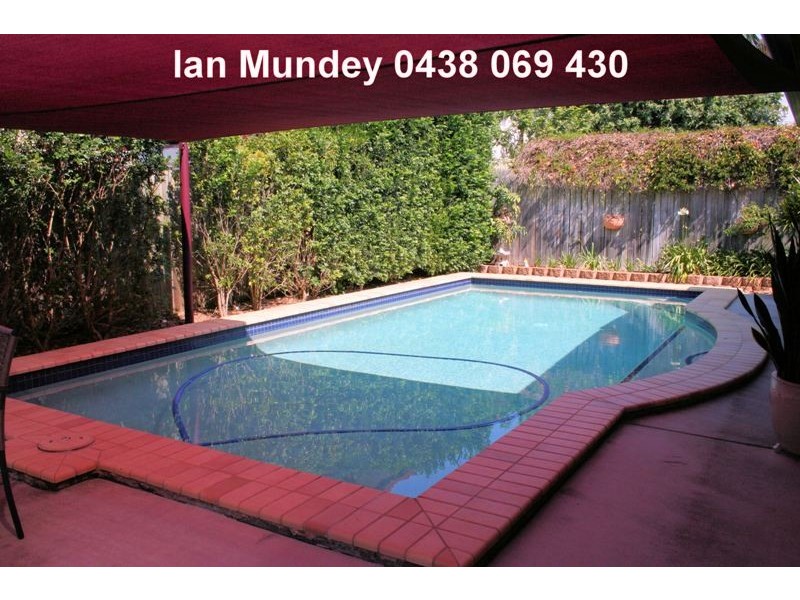 10 Estelle Street, Birkdale QLD 4159