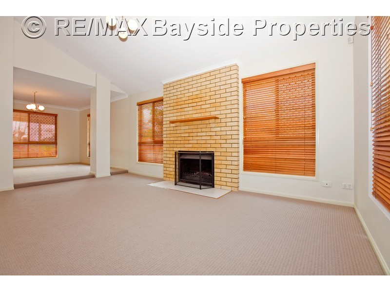 209 Ham Road, Wishart QLD 4122