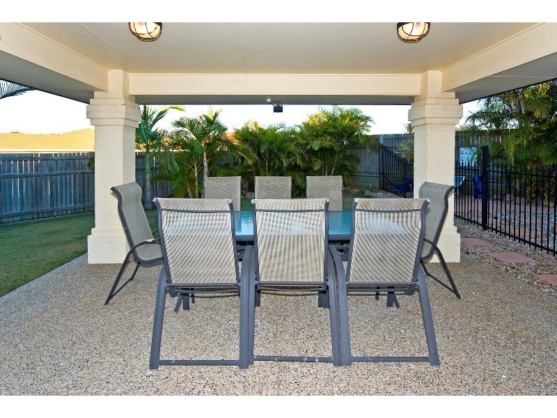 13 EUCALYPT PLACE, Ormiston QLD 4160