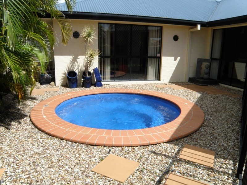 13 EUCALYPT PLACE, Ormiston QLD 4160