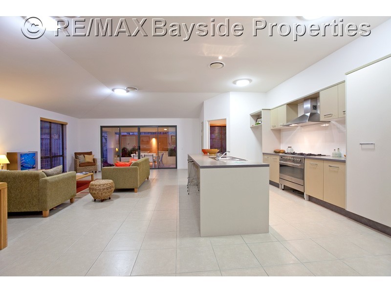 5 Balfour Place, Thornlands QLD 4164